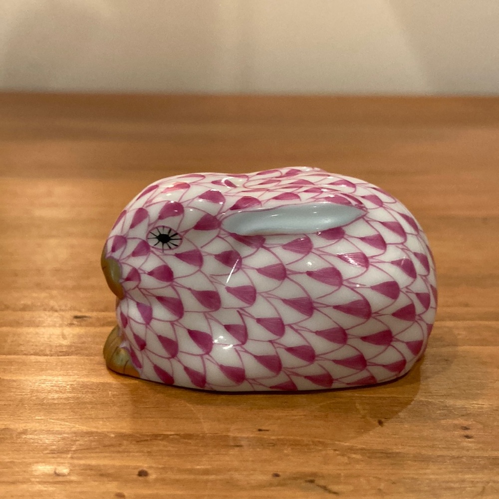 Vintage Small Raspberry Herend Rabbit/Bunny